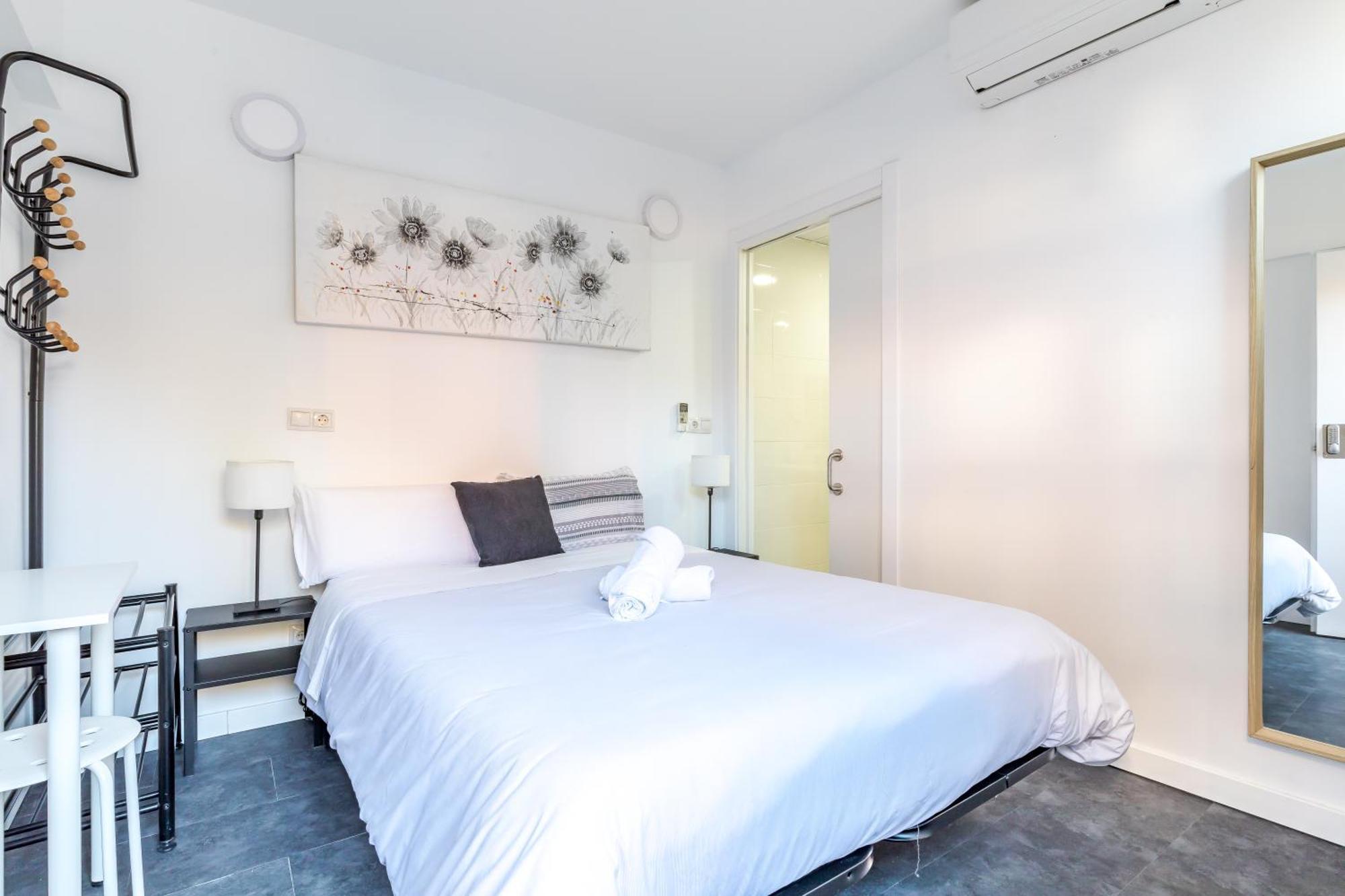Ayz Ulises - Auto Check-In Property — Photos 3